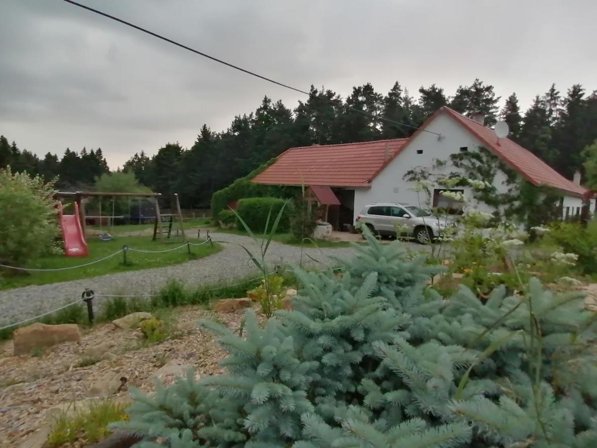 Farma Ranch Jelemek Lejlighed Nebahovy Eksteriør billede